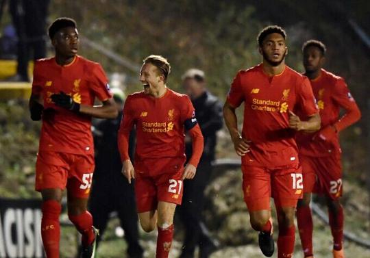 孙兴慜附体！范德文逆天一条龙！预定年度最佳