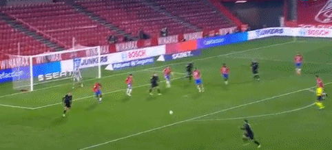 全市场：尤文和米兰正密切关注比利时17岁前锋穆泰巴